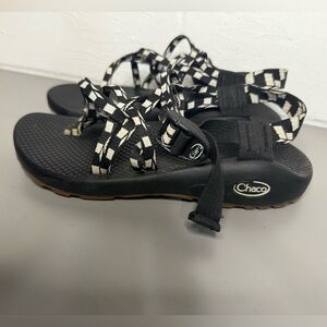Chaco Monochrome Strappy Sandals